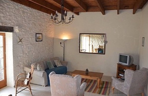 Beauville Maison | Maison de village avec jardin et piscine privée dans une charmante bastide