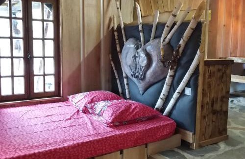 Montagny-sur-Grosne Maison | Village.insolite