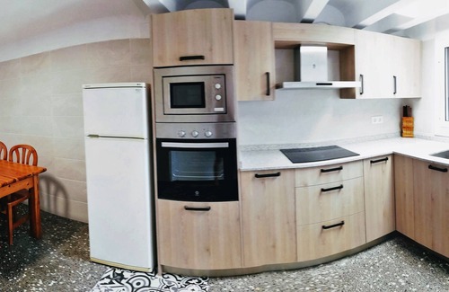 La Pobla de Montornes Maison | Village vacation house with the garden