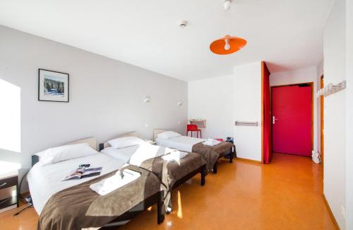 Cerniebaud Hôtel | Village vacances Chalet de la Haute-Joux