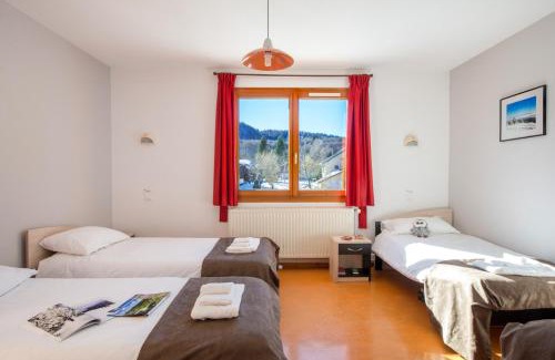 Cerniebaud Hôtel | Village vacances Chalet de la Haute-Joux