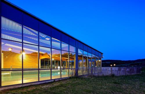 Ardes Station Balnéaire | Village Vacances Passion Le Cezallier