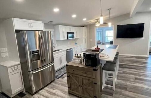 Silver Lake Maison | Villages Retreat Includes Golf Cart with 2 Owner LifestyleIDs and 2 Guest Passes