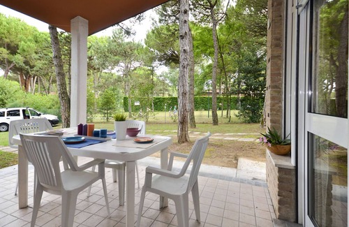 Lignano Riviera Maison | Villaggio Laura by Interhome