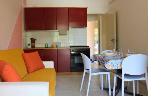 Tonnarella Appartement | Villaggio Portorosa - La casetta tra le palme 14
