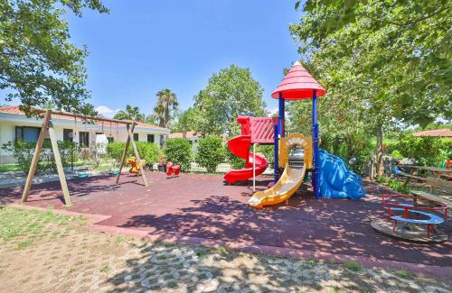 Laura Station Balnéaire | Villaggio Selene Mare