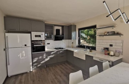 Osmangazi Villa | VillaInn 5+2 odalı doğanın içinde Villa