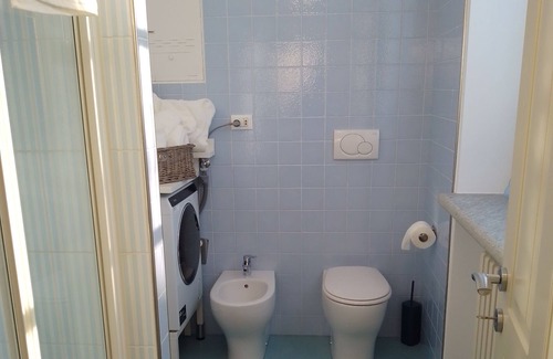 Villanova d'Asti Appartement | Villanova d 'Asti Centro - Studio apartment with penthouse terrace overlooking the Church of the Batù