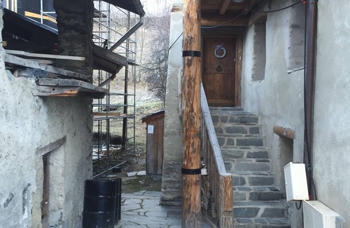 Villaroger Appartement | Villaroger Chalet, Sleeps 2 (+Sofabed), Ski to door