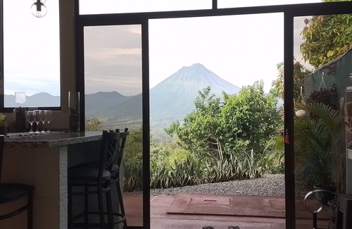 La Fortuna Villa | Villas Altos del Arenal Private pool, air conditioning, volcano view