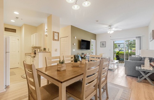 Lewes Copropriété | Villas at Bay Crossing - perfectly appointed with pool & patio - beaches nearby