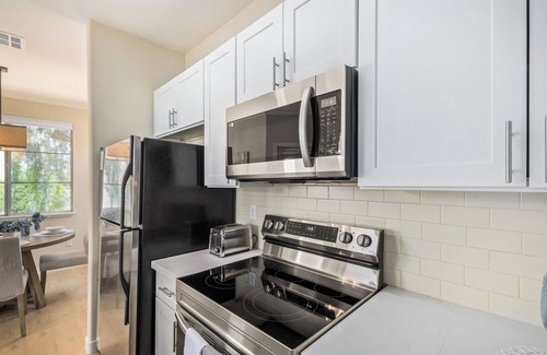 Cavalier Vista Maison | Scottsdale Townhouse Walk Partout. Garage. Séjour minimum de 30 nuits!