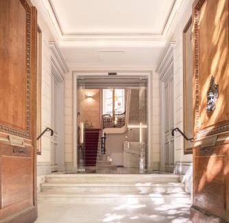 Hotel de Ville - Quinconces Hôtel | Villas Foch Boutique Hotel & Spa Bordeaux