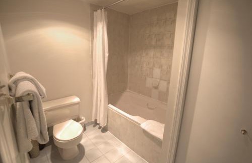 Blackcomb Maison | Villas Foxglove