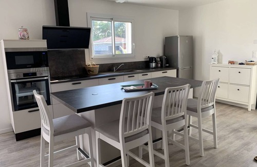 Vensac Villa | VillasHomeClet - Villa Les Alizés ⭐️ Terrasse ⭐️ Plage ⭐️ Clim ⭐️ 3 chambres