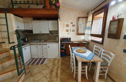 Villasimius Villa | Villasimius - Petite villa indépendante à 300 mètres de la mer