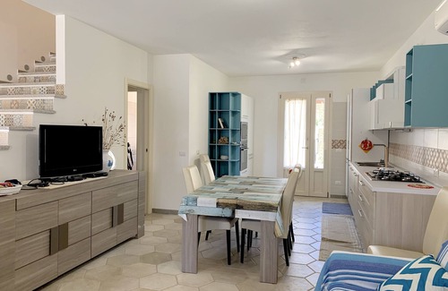 Porto Pino Maison | VILLETTA DIANA - 300 metri Spiaggia Porto Pino