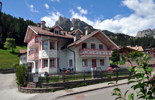 Pera Appartement | Villetta Giumella