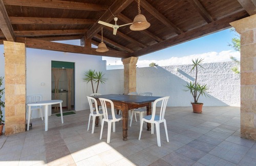 Posto Rosso Appartement | Villetta Li Diavoli in Capilungo, by Apulia Home