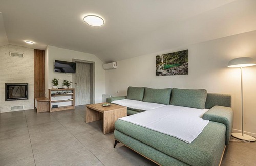 Gorenja Vas pri Smarjeti Maison | Vineyard Cottage Radovlja With Sauna - Happy Rentals
