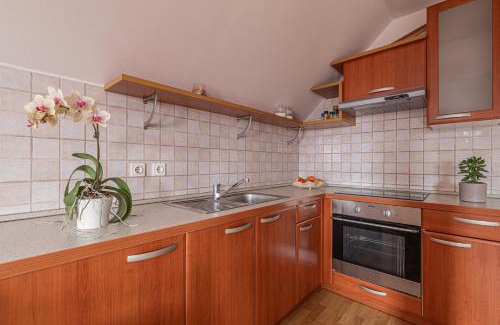 Trska Gora Appartement | Vineyard Cottage Luštek - Happy Rentals