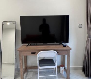 District 9 Appartement | Vinhomes Quận 9 The Berverly 2PN 80M2 căn góc