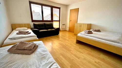 Velke Bilovice Maison | Vinný Sklep Monty Velké Bílovice