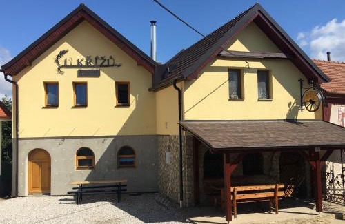 Milotice Maison | Vinný sklep u Křížů