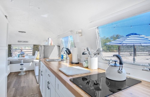 Catalina Maison | Vintage Airstream near the Catalina Mountains by RedAwning