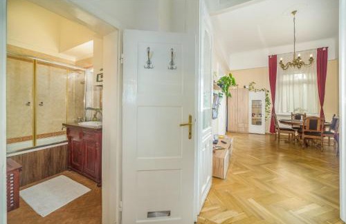 Pecs Appartement | Vintage Apartment