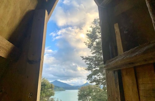 Moetapu Bay Maison | Vintage Caravans by the Sea