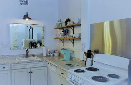 Jim Thorpe Appartement | Vintage Charm Studio: Unique Retreat on the East Side