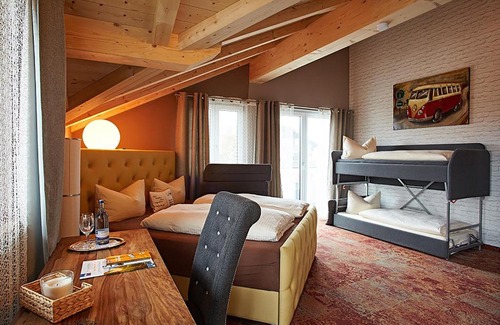 Bolsterlang Hôtel | Vintage Hotel Familienzimmer Hörnerbahnen kostenlos