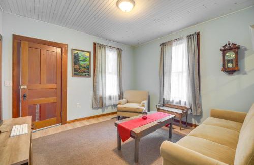 Port Henry Appartement | Vintage Moriah Apt Close to Adirondacks Hiking!