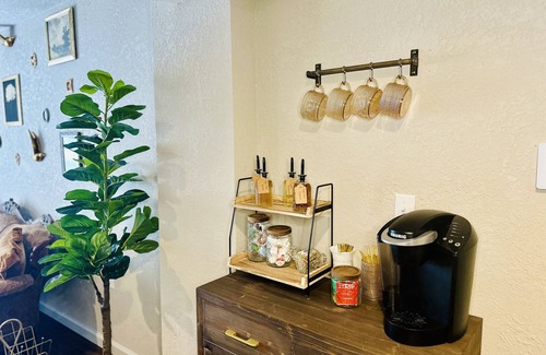 Woodland Park Appartement | Vintage Velvet Haven - newly added hot tub!
