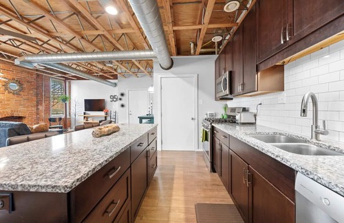 Short North Appartement | Vintage Vibes: Open & Relaxed in Short North