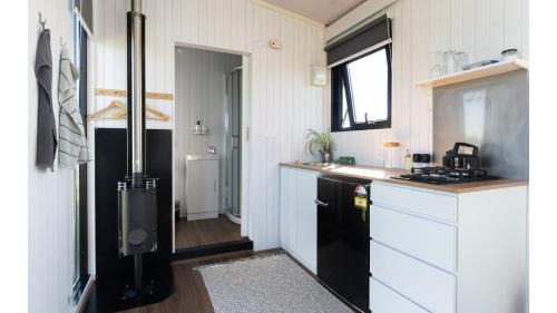 Burnham Maison | Vintners Retreat by Tiny Away