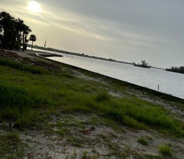 Florida Indian River Maison | VIP Island Whole House!