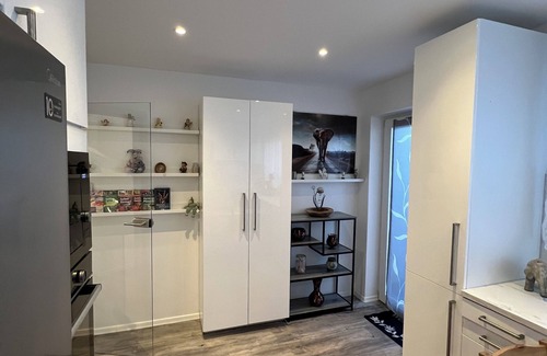 Wiesloch Appartement | ❤ VipStay Stylish 65m² suite with extra kitchen, 2 balconies, parking, Wi-Fi. ❤