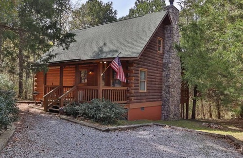 Pine Mountain Cabine | Mountain Getaway!
