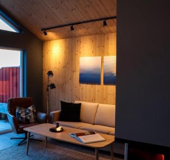 Vestvagøy Maison | Visit Mortsund, Lofoten