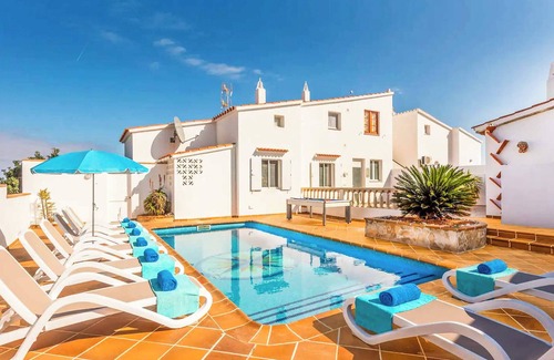 Arenal d'en Castell Villa | Vista Arenal - Quatre Chambres Villa, Couchages 8