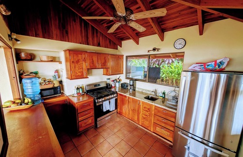 Playa Negra Maison | VISTA AZUL - Oceanfront with incredible views in Playa Negra with WiFi and AC!