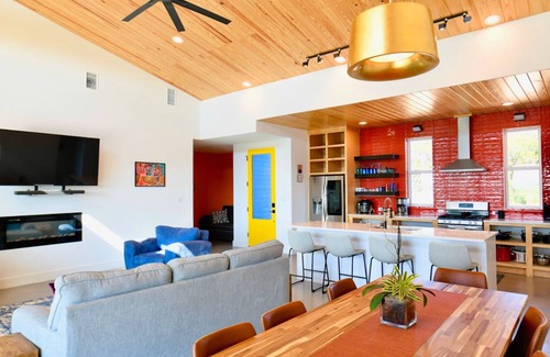 Johnson City Maison | Vista Azul | Private Hill Country Views Pool Hot Tub
