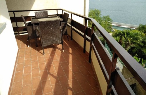 Stresa Appartement | Vista Lago Due au centre Stresa, avec terrasse et vue sublime du lac et WiFi