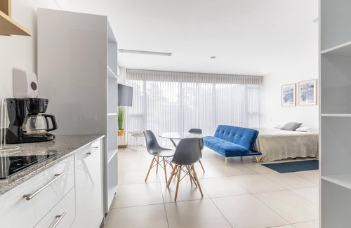 Curridabat Appartement | Vista Verde iFreses, 2nd floor! AC, TV and Pool
