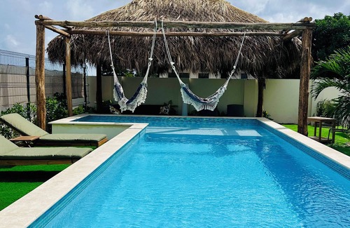 Camacuri Appartement | Vistalmar Mini Studio in lovely Oranjestad with Private Plunge Pool, WiFi and AC