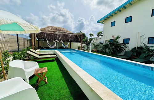 Camacuri Appartement | Vistalmar Mini Studio in lovely Oranjestad with Private Plunge Pool, WiFi and AC