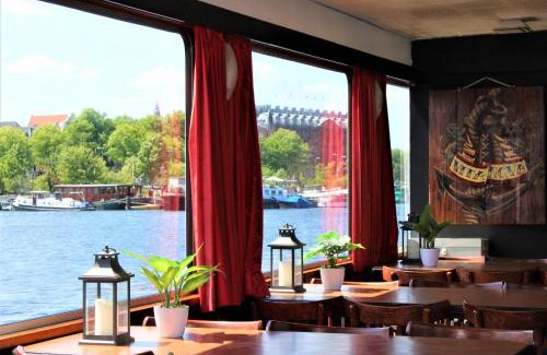 Nieuwmarkt en Lastage Location De Bateaux | Vita Nova