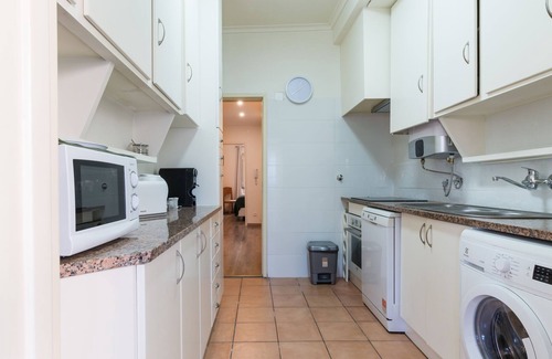 Campo Grande Appartement | Vita Portucale | 3 Bedroom Apt. with Grand Terrace